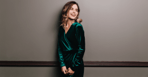What Shoes Go With Green Velvet Dress